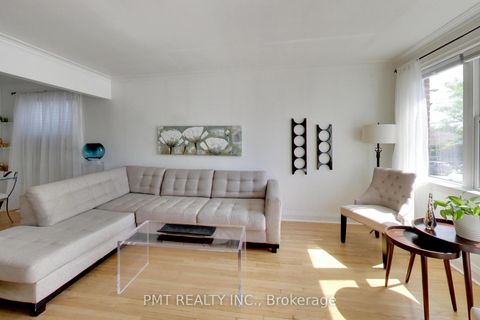 Photo 8 at 25 Ronald Avenue, Belgravia, Toronto