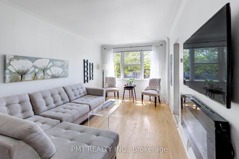 Photo 9 at 25 Ronald Avenue, Belgravia, Toronto