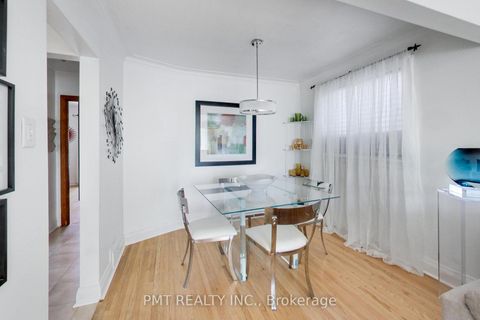 Photo 10 at 25 Ronald Avenue, Belgravia, Toronto