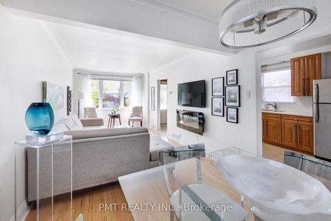 Photo 12 at 25 Ronald Avenue, Belgravia, Toronto