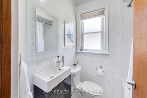 Photo 15 at 25 Ronald Avenue, Belgravia, Toronto