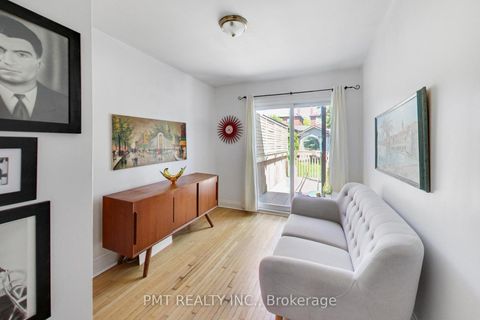 Photo 17 at 25 Ronald Avenue, Belgravia, Toronto