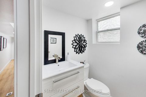 Photo 24 at 25 Ronald Avenue, Belgravia, Toronto