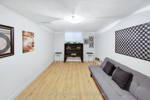Photo 26 at 25 Ronald Avenue, Belgravia, Toronto