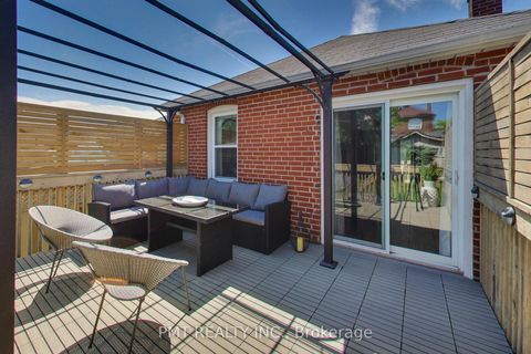 Photo 29 at 25 Ronald Avenue, Belgravia, Toronto