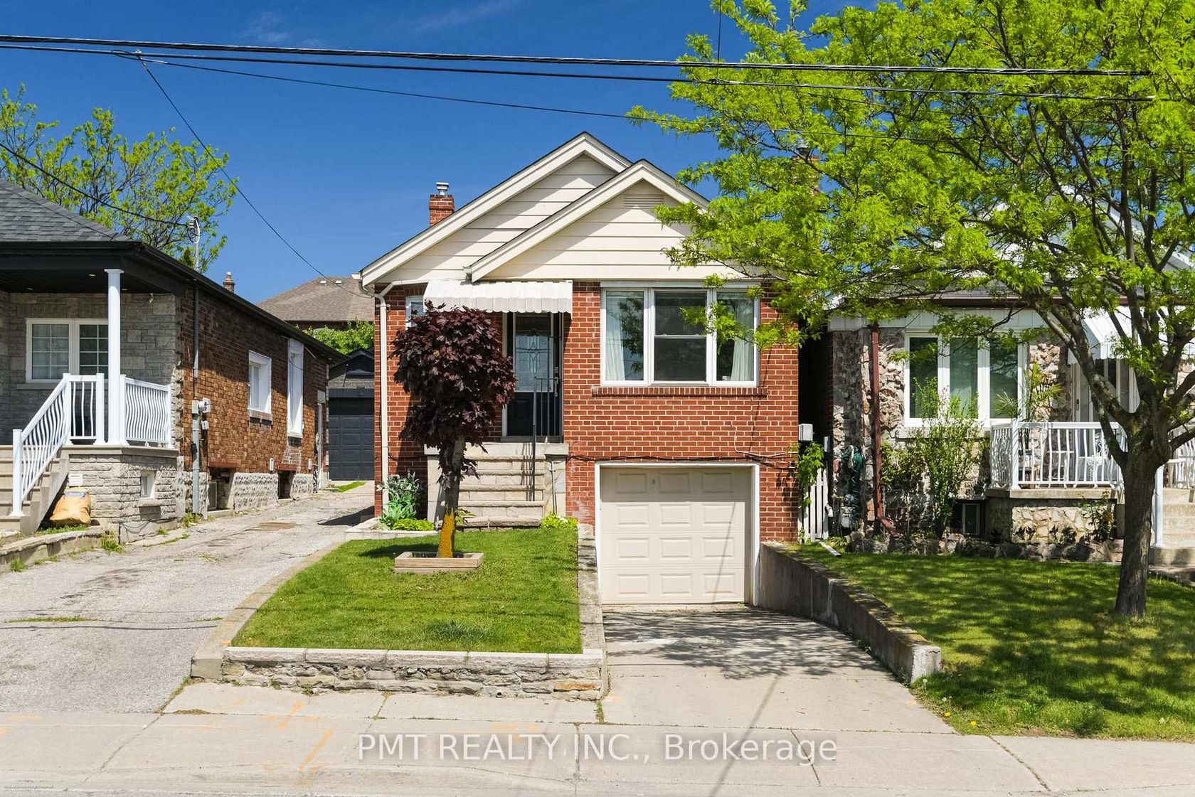 25 Ronald Avenue, Belgravia, Toronto photo 6
