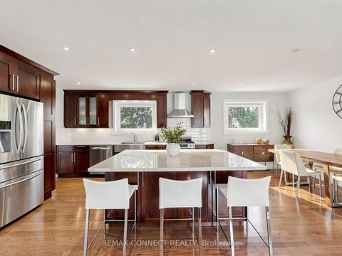 Photo 6 at 58 Ravine Park Crescent, Rouge E10, Toronto