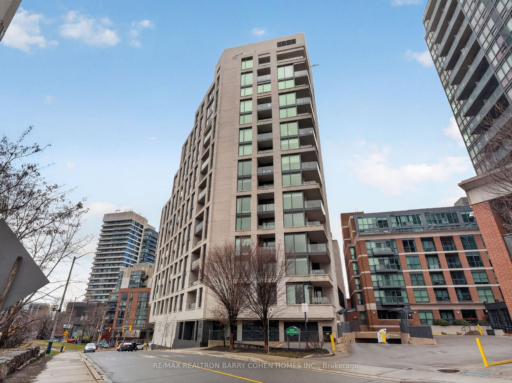 704 - 200 Sudbury Street, Little Portugal, Toronto 