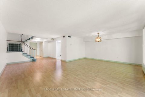 Photo 5 at 209 - 360 Bloor Street E, Moore Park, Toronto