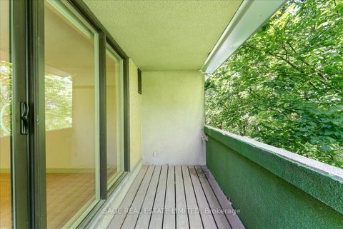 Photo 9 at 209 - 360 Bloor Street E, Moore Park, Toronto