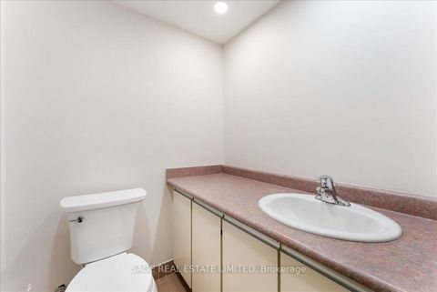 Photo 14 at 209 - 360 Bloor Street E, Moore Park, Toronto