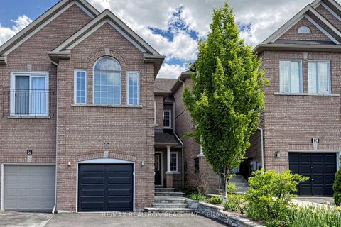 Photo 1 at 8A Casa Grande Street, Westbrook, Richmond Hill