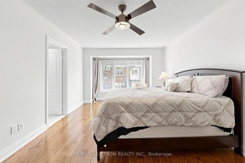 Photo 33 at 8A Casa Grande Street, Westbrook, Richmond Hill