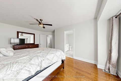 Photo 37 at 8A Casa Grande Street, Westbrook, Richmond Hill