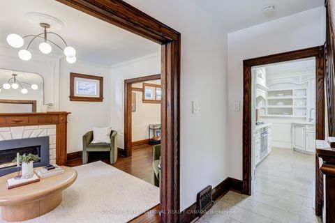 Photo 4 at 361 Hillsdale Avenue E, Mount Pleasant East, Toronto