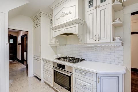 Photo 16 at 361 Hillsdale Avenue E, Mount Pleasant East, Toronto
