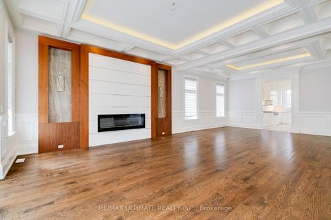 Photo 7 at 2 Poplar Drive, Oak Ridges, Richmond Hill