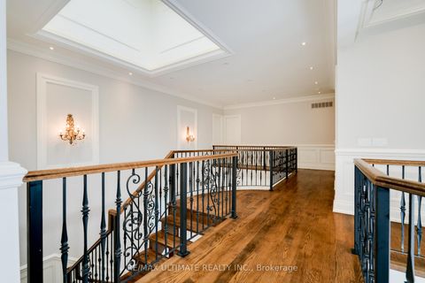 Photo 12 at 2 Poplar Drive, Oak Ridges, Richmond Hill