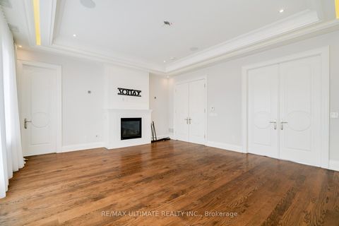Photo 13 at 2 Poplar Drive, Oak Ridges, Richmond Hill