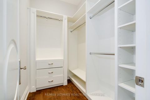 Photo 22 at 2 Poplar Drive, Oak Ridges, Richmond Hill