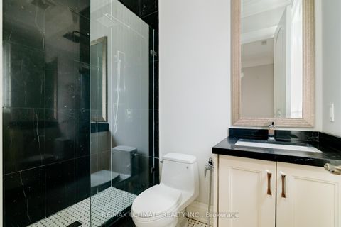 Photo 24 at 2 Poplar Drive, Oak Ridges, Richmond Hill