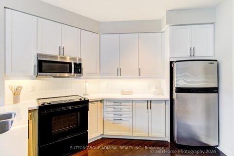 Photo 8 at 208 - 901 Queen Street W, Bellwoods, Toronto