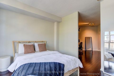Photo 11 at 208 - 901 Queen Street W, Bellwoods, Toronto