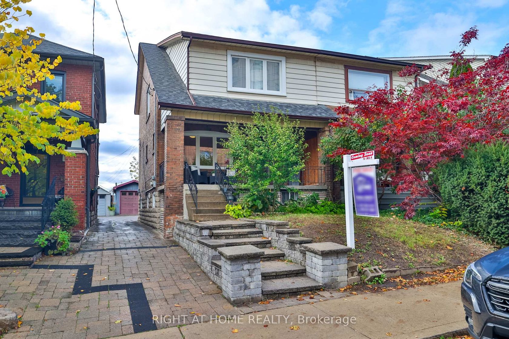 20 Winona Drive, Wychwood, Toronto photo 3