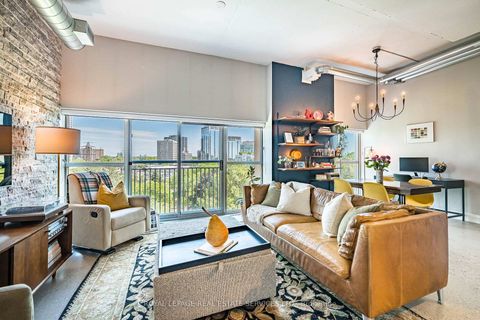 Photo 10 at 505 - 2 Fieldway Road, City Centre West, Toronto