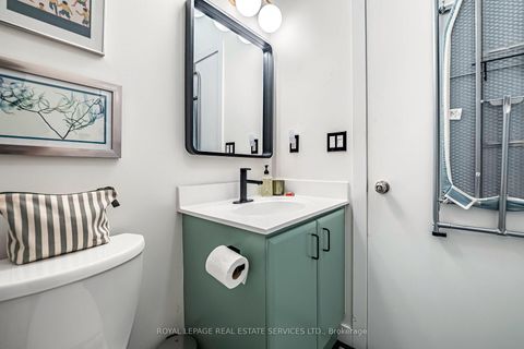 Photo 31 at 505 - 2 Fieldway Road, City Centre West, Toronto