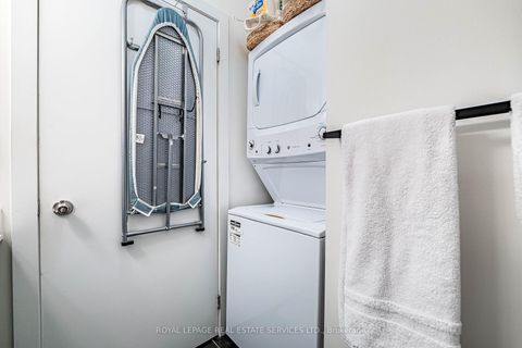 Photo 33 at 505 - 2 Fieldway Road, City Centre West, Toronto
