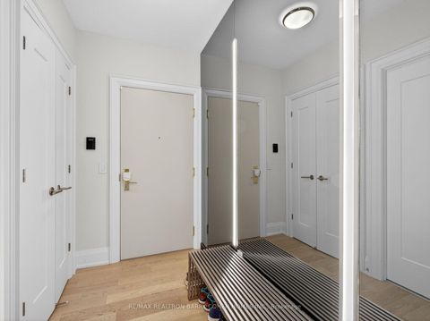 Photo 2 at 2104 - 88 Cumberland Street, Annex, Toronto