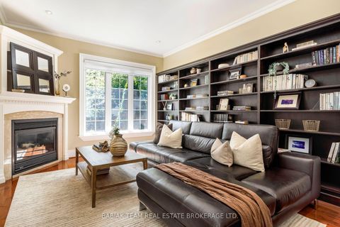 Photo 5 at 3 Humbercrest Boulevard, Lambton Baby Point, Toronto