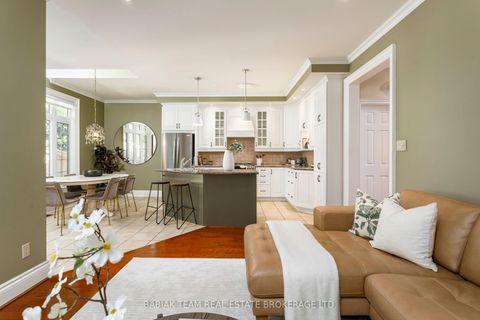 Photo 15 at 3 Humbercrest Boulevard, Lambton Baby Point, Toronto