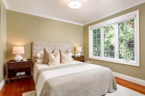 Photo 27 at 3 Humbercrest Boulevard, Lambton Baby Point, Toronto