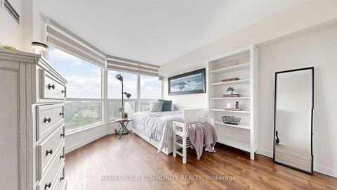 Photo 31 at 1215 - 1 Rowntree Road, Jamestown, Toronto