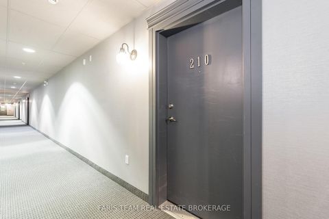 Photo 6 at 210 - 40 Ferndale Drive S, Ardagh, Barrie