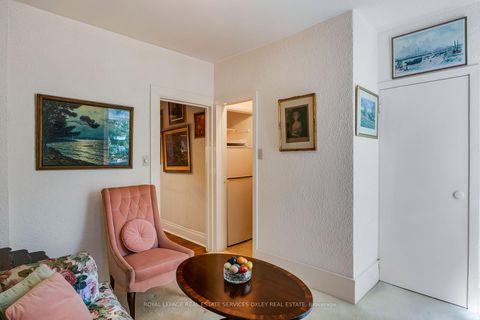 Photo 15 at 129 Alcorn Avenue, St. Clair, Toronto