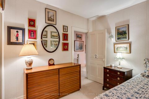 Photo 26 at 129 Alcorn Avenue, St. Clair, Toronto
