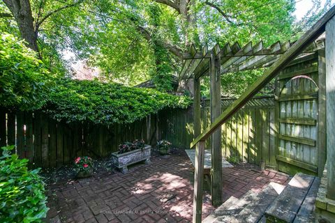 Photo 31 at 129 Alcorn Avenue, St. Clair, Toronto