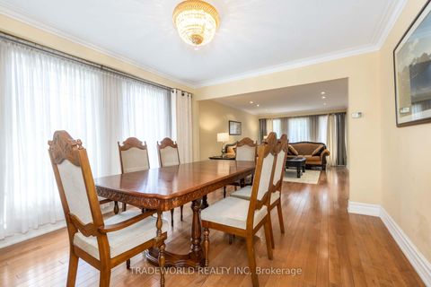 Photo 9 at 46 Winlock Park, Newtonbrook East, Toronto