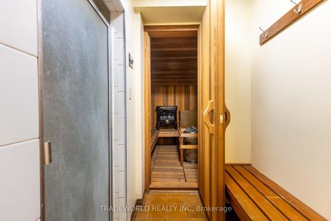 Photo 39 at 46 Winlock Park, Newtonbrook East, Toronto