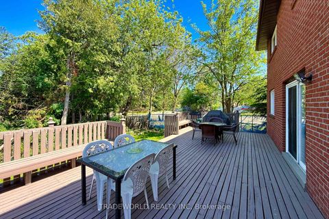 Photo 43 at 46 Winlock Park, Newtonbrook East, Toronto