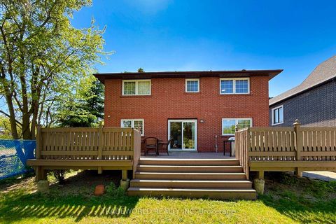 Photo 49 at 46 Winlock Park, Newtonbrook East, Toronto
