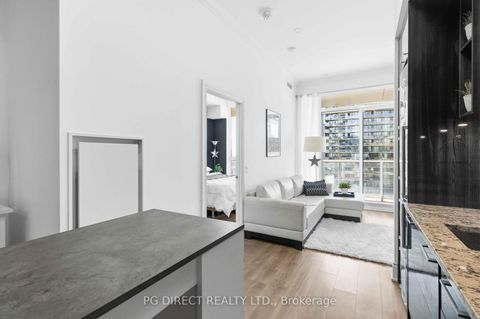 Photo 2 at 713 - 120 Parliament Street, Moss Park, Toronto