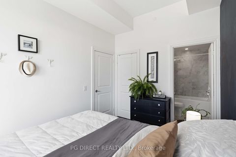 Photo 8 at 713 - 120 Parliament Street, Moss Park, Toronto