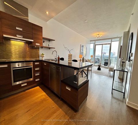 Photo 5 at 809 - 90 Park Lawn Road, Mimico, Toronto