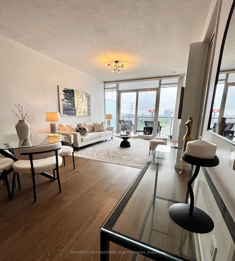 Photo 10 at 809 - 90 Park Lawn Road, Mimico, Toronto