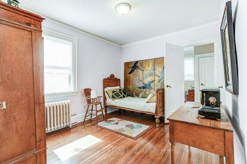 Photo 20 at 2 Larkin Avenue, Swansea, Toronto