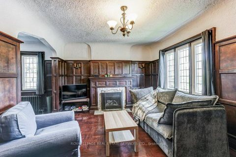 Photo 28 at 2 Larkin Avenue, Swansea, Toronto